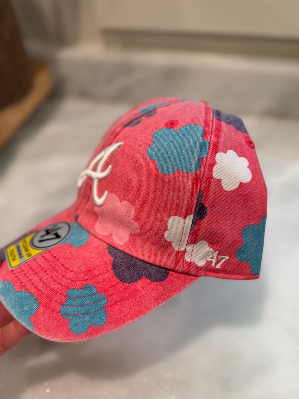 47 Brand Youth Atlanta Braves Pink Floral Clean Up Adjustable Hat NWT MLB - Picture 3 of 5